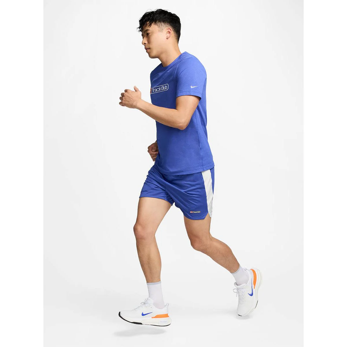 NIKE Hyverse Track Club Men's Running T-Shirt