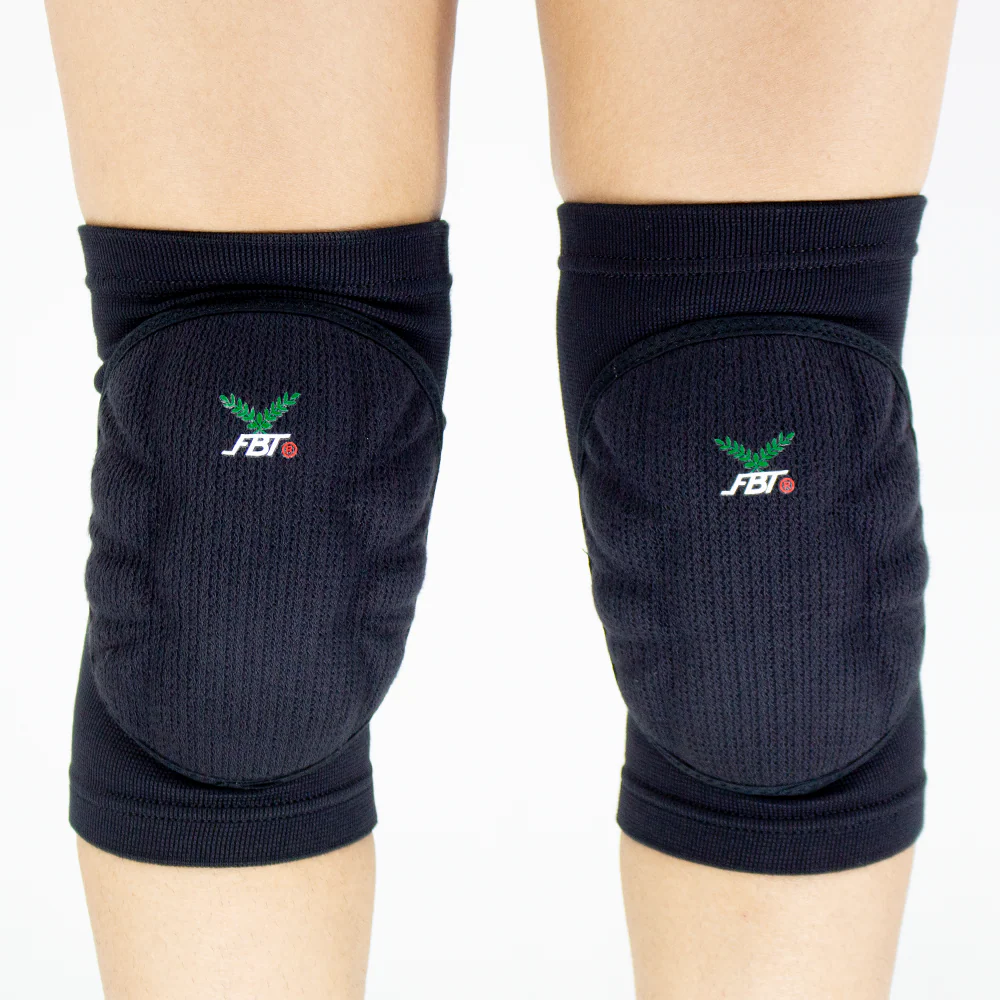 FBT สนับเข่าวอลเลย์บอล กันกระแทก 49316 - ดำ - Black - One Size