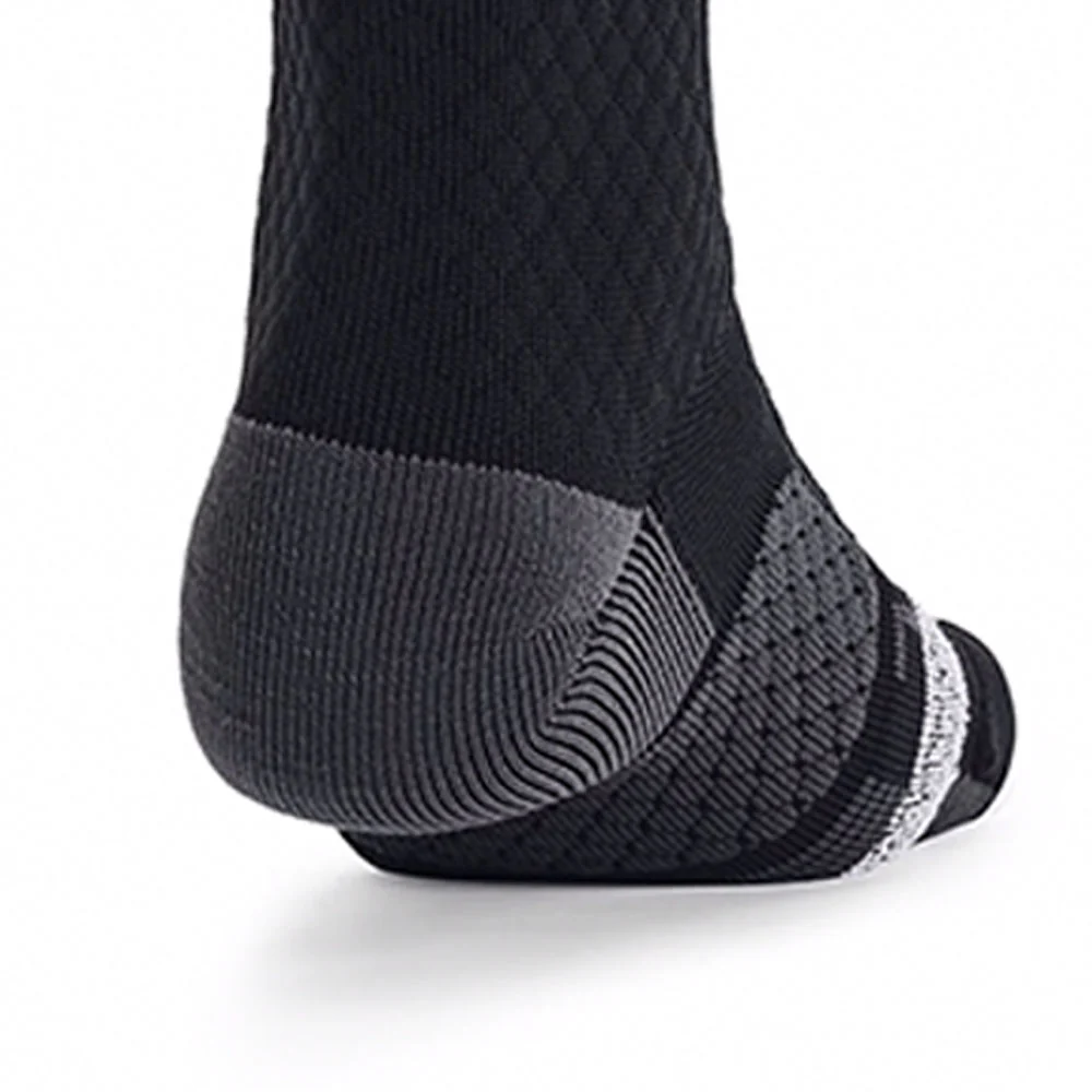 UNDER ARMOUR ArmourDry™ Playmaker Mid-Crew Unisex Socks - Black - L (US SIZE)