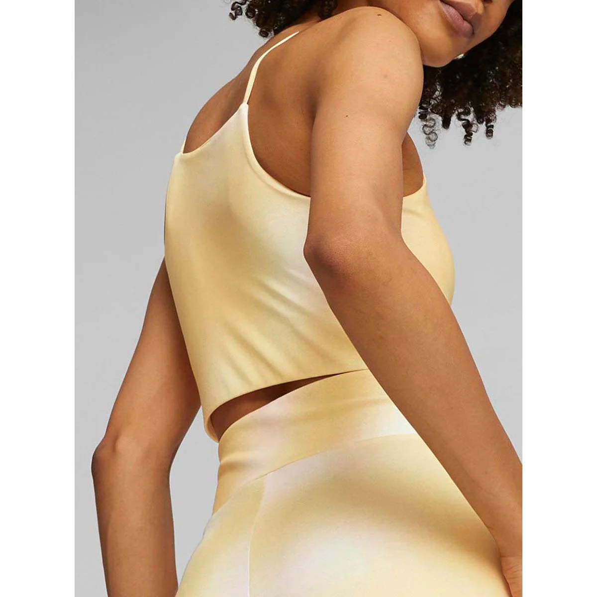 PUMA Classics Beach Days Crop Top Women's Sports Bra - Yellow - M (UK SIZE)