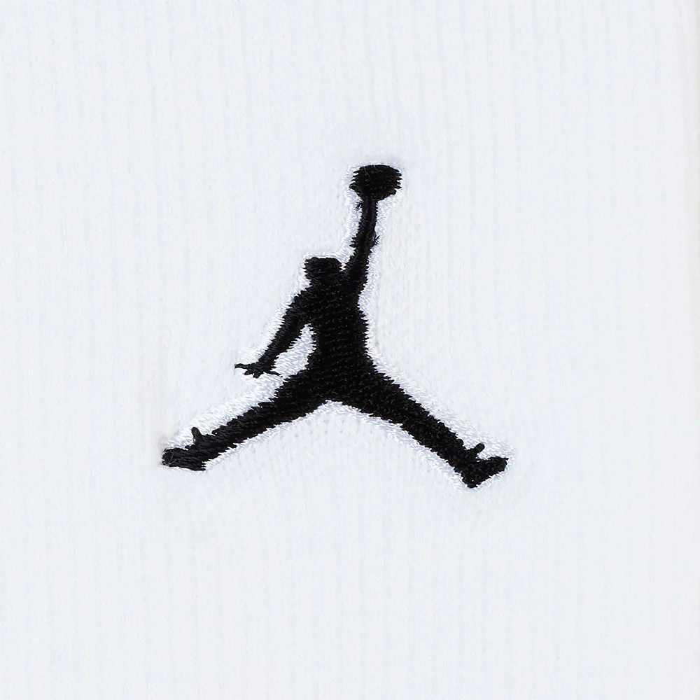 NIKE Jordan Flight Unisex Basketball Socks - White - L (US SIZE)