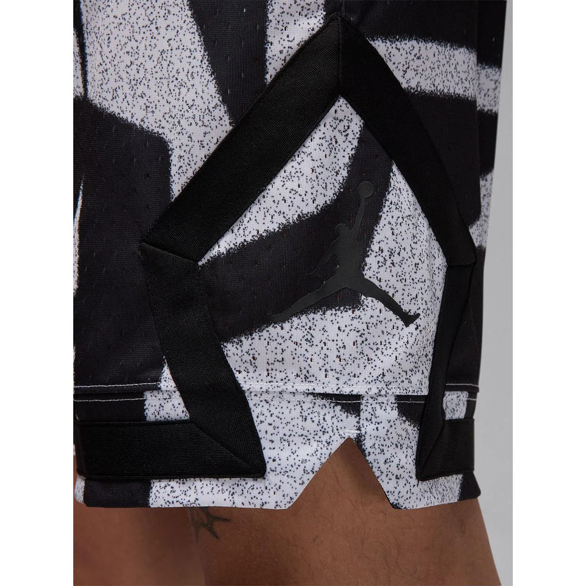 NIKE Jordan Sport Dri-FIT Mesh Men's Basketball Shorts - Black - L (US SIZE)