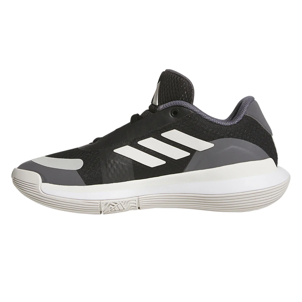 ADIDAS Basketball Legends Low Kids Lifestyle Shoes - Black - UK 3
