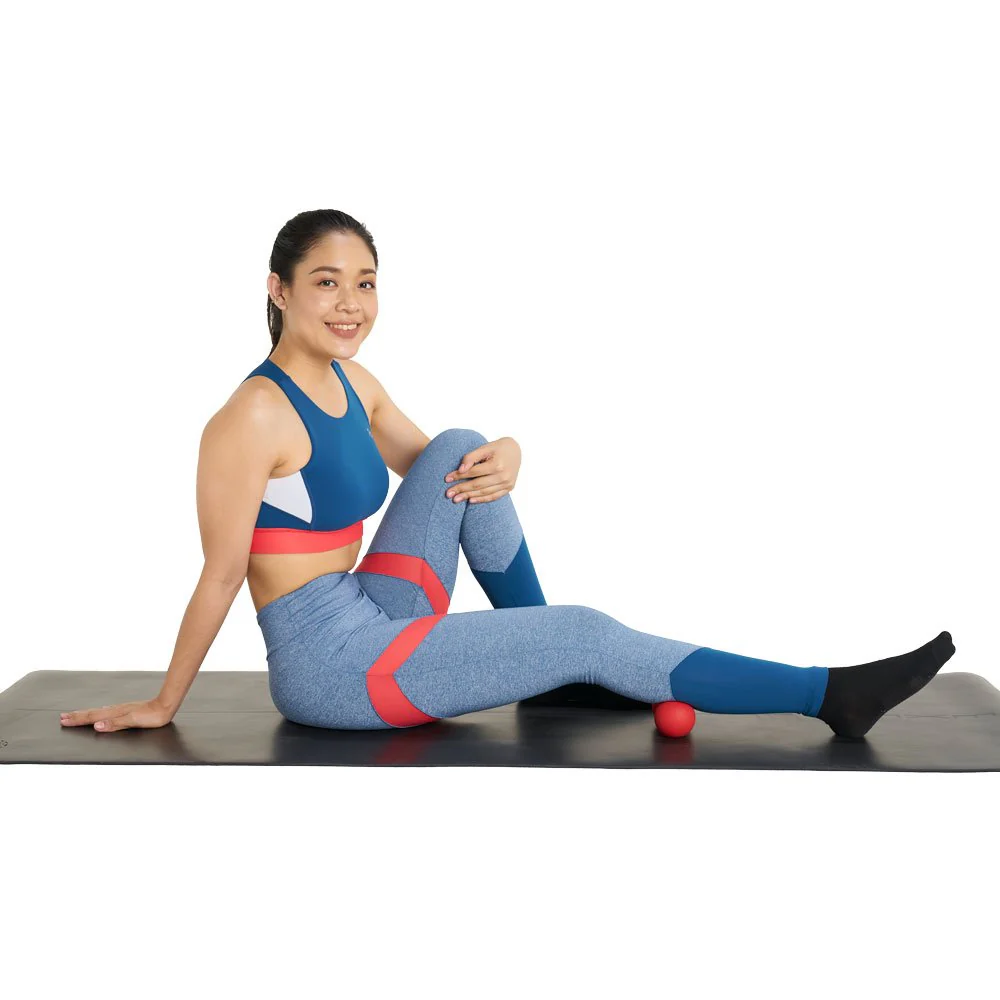 THAISPORTS ลูกบอลนวดตัว ทรงถั่ว H-1331 สีแดง - Red - ONE SIZE