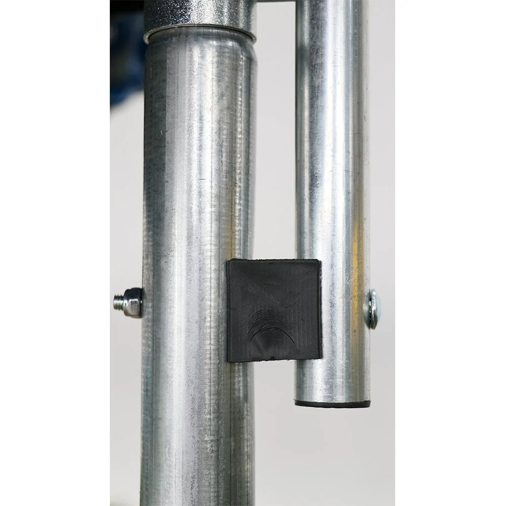 Sanook Trampoline แทรมโพลีนที่กระโดด รุ่นสแตนดาด ขนาด 6 ฟุต แถมฟรีแป้นบาส หลากสี - Multi color - One Size