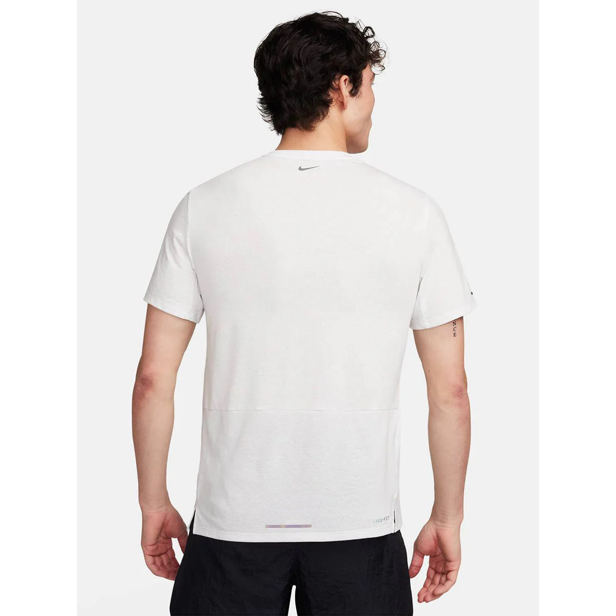 NIKE Rise 365 Running Division Men's Running T-Shirt